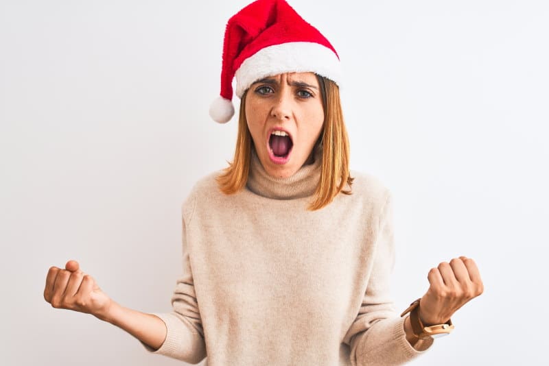 5 Tips For Coping With Narcissists During The Holidays