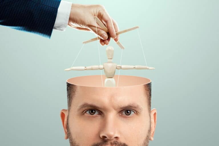 Why Do Narcissists Always Threaten To Leave? Inner Toxic Relief