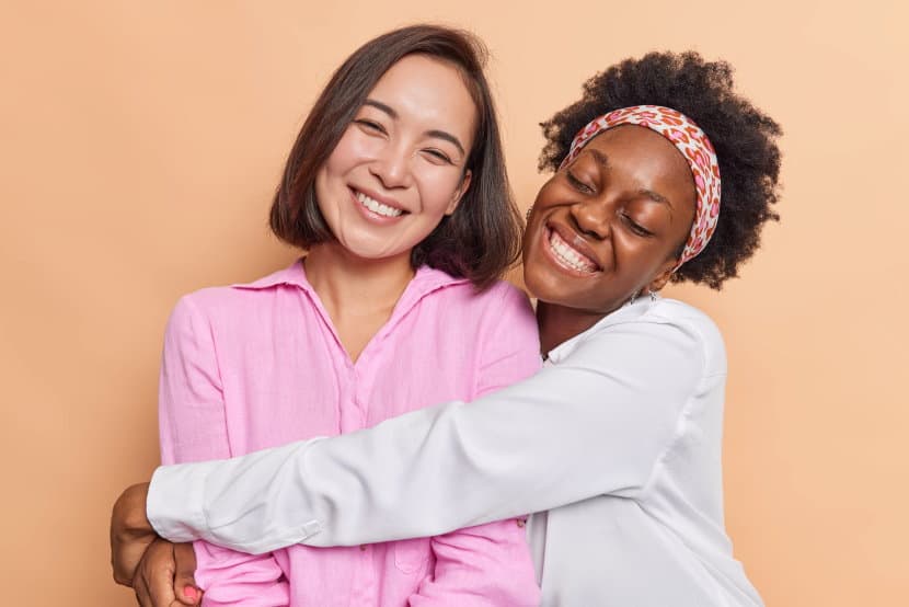 How To Build A Strong Social Support Network (Complete Guide)