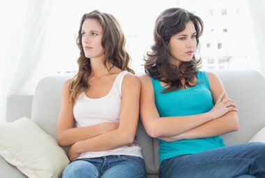 How To Cut Ties With A Narcissistic Sister