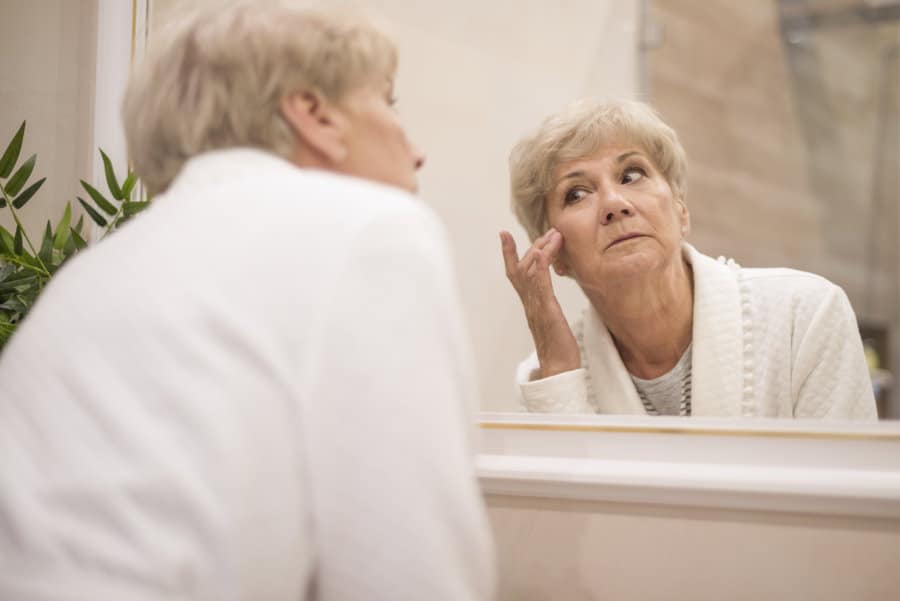 Narcissists Lose Their Looks as They Age